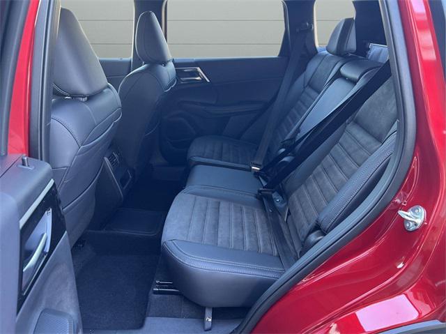 new 2025 Mitsubishi Outlander PHEV car, priced at $39,998