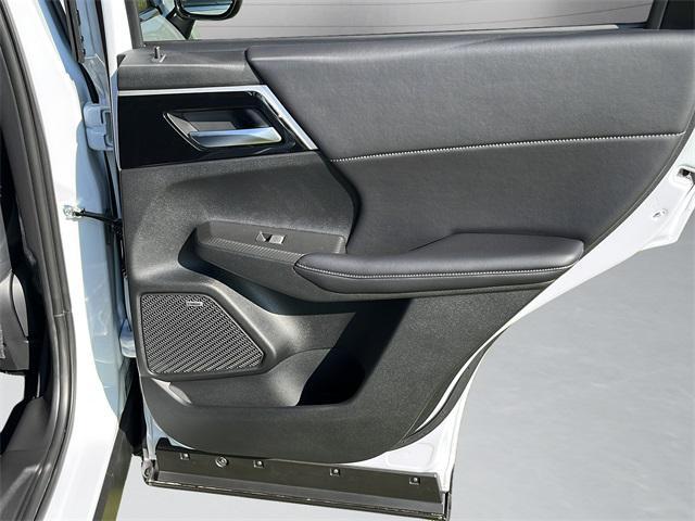 new 2025 Mitsubishi Outlander car, priced at $36,595