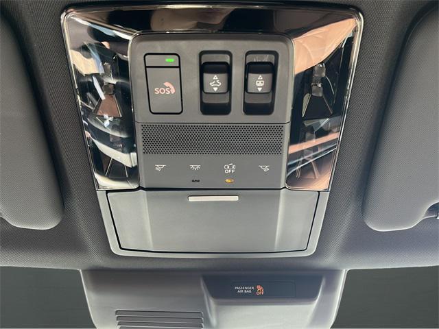 new 2025 Mitsubishi Outlander car, priced at $39,631