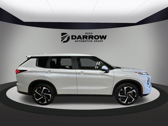 new 2024 Mitsubishi Outlander car, priced at $29,786