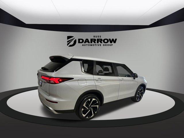 new 2024 Mitsubishi Outlander car, priced at $29,786