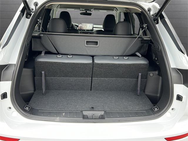 new 2025 Mitsubishi Outlander car, priced at $32,298