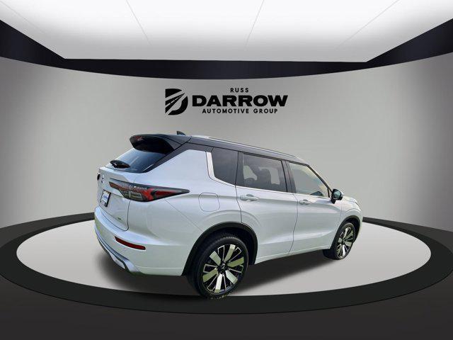 new 2025 Mitsubishi Outlander car, priced at $39,108
