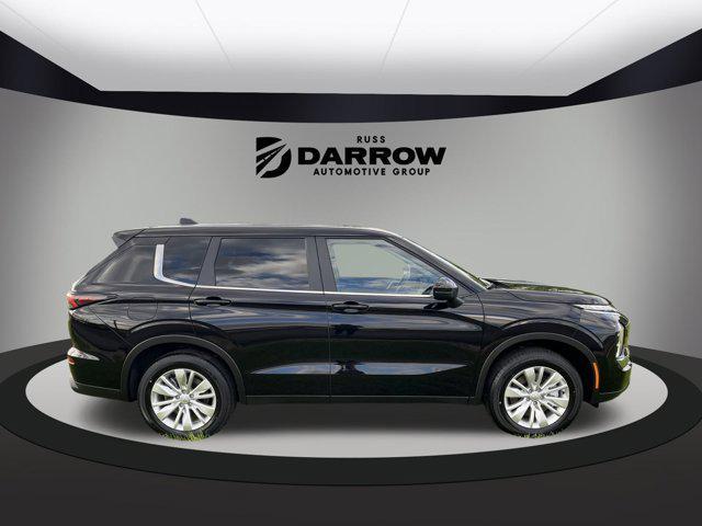 new 2025 Mitsubishi Outlander car, priced at $27,786