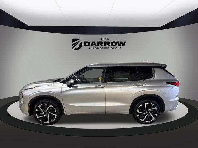 new 2024 Mitsubishi Outlander car, priced at $33,505