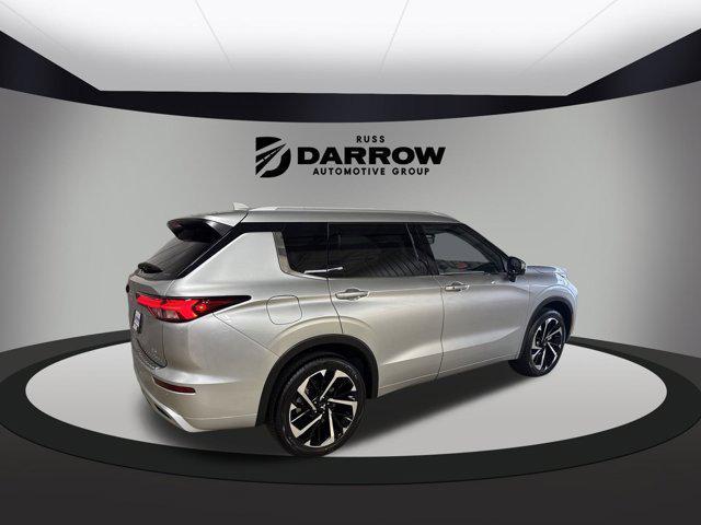 new 2024 Mitsubishi Outlander car, priced at $33,505