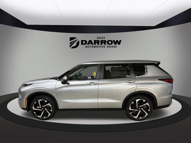 new 2024 Mitsubishi Outlander car, priced at $29,108