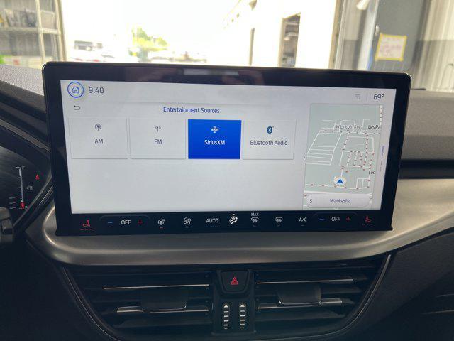 used 2024 Ford Escape PHEV car, priced at $28,000