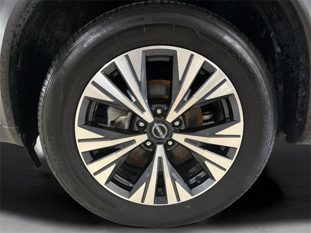 used 2023 Nissan Rogue car, priced at $18,977