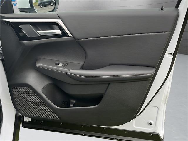 new 2025 Mitsubishi Outlander PHEV car, priced at $40,433