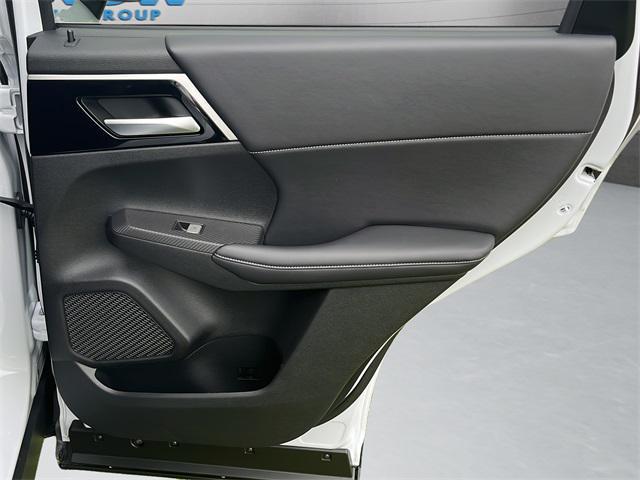 new 2025 Mitsubishi Outlander PHEV car, priced at $40,433
