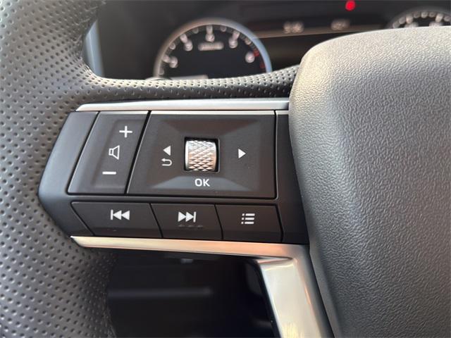 new 2025 Mitsubishi Outlander car, priced at $35,098