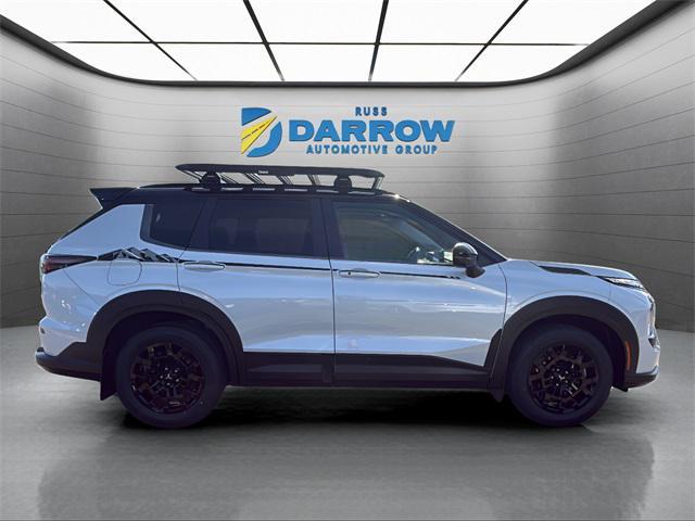 new 2025 Mitsubishi Outlander car, priced at $40,348