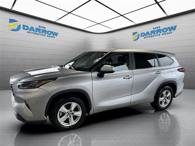 used 2024 Toyota Highlander car, priced at $34,370