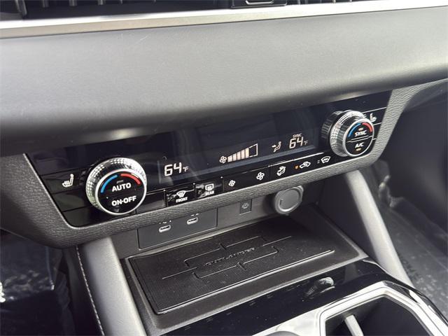 new 2025 Mitsubishi Outlander car, priced at $35,835