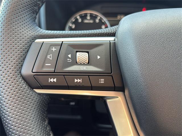 new 2025 Mitsubishi Outlander car, priced at $34,568