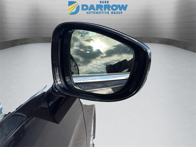 used 2024 Chrysler Pacifica Hybrid car, priced at $26,060