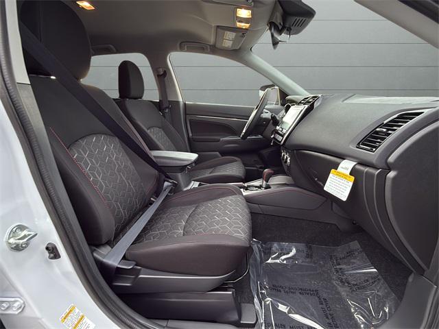 new 2025 Mitsubishi Outlander Sport car, priced at $26,681