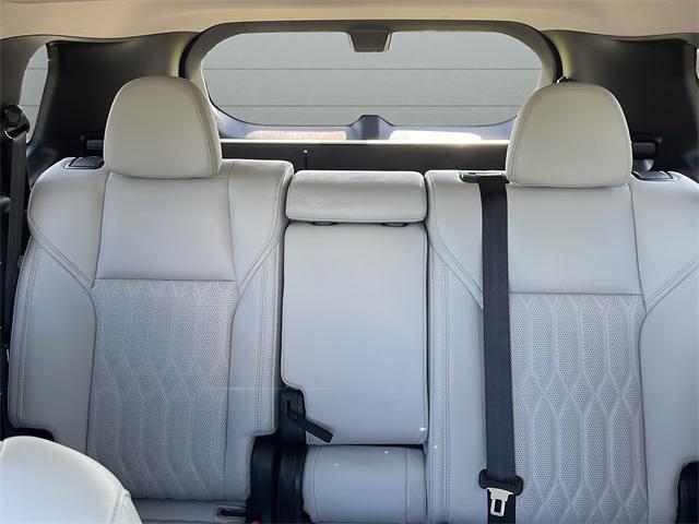 new 2025 Mitsubishi Outlander car, priced at $44,985