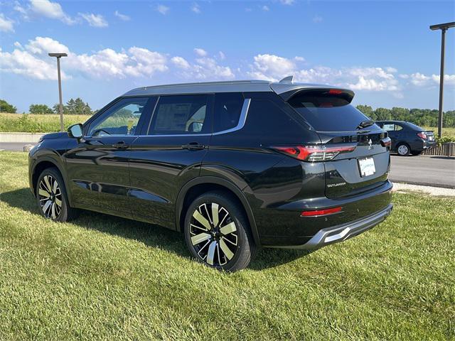 new 2025 Mitsubishi Outlander car, priced at $44,985