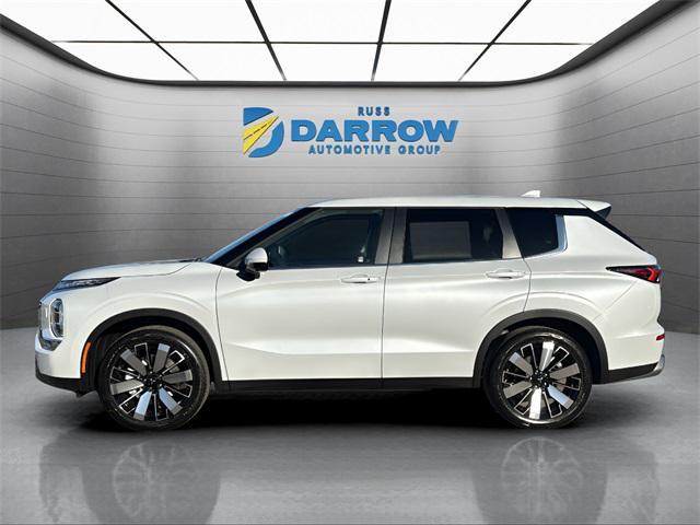 new 2025 Mitsubishi Outlander car, priced at $37,813