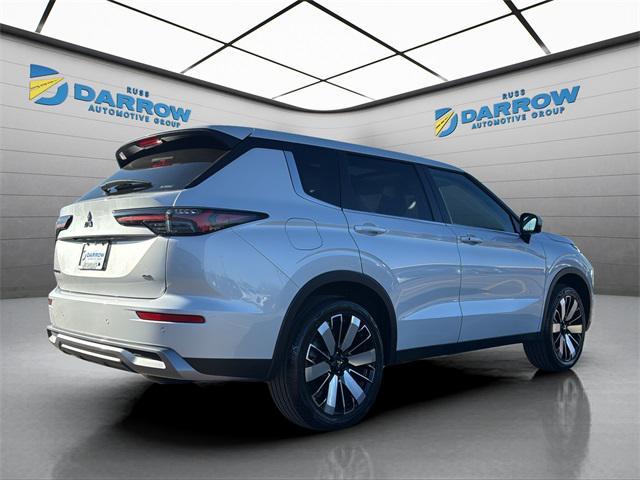 new 2025 Mitsubishi Outlander car, priced at $37,813