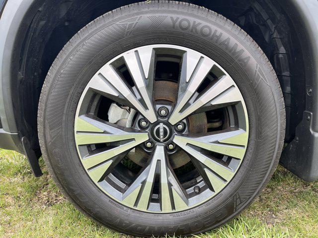 used 2022 Nissan Rogue car, priced at $21,842