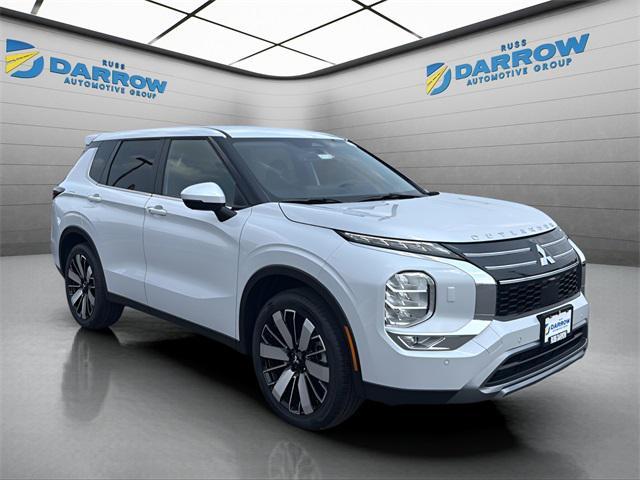 new 2025 Mitsubishi Outlander car, priced at $32,398