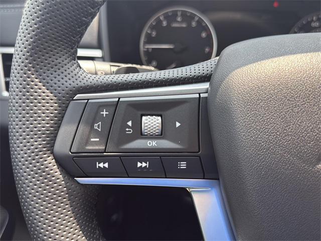 new 2025 Mitsubishi Outlander car, priced at $32,398