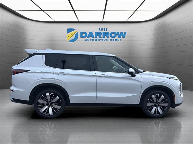 new 2025 Mitsubishi Outlander car, priced at $32,398