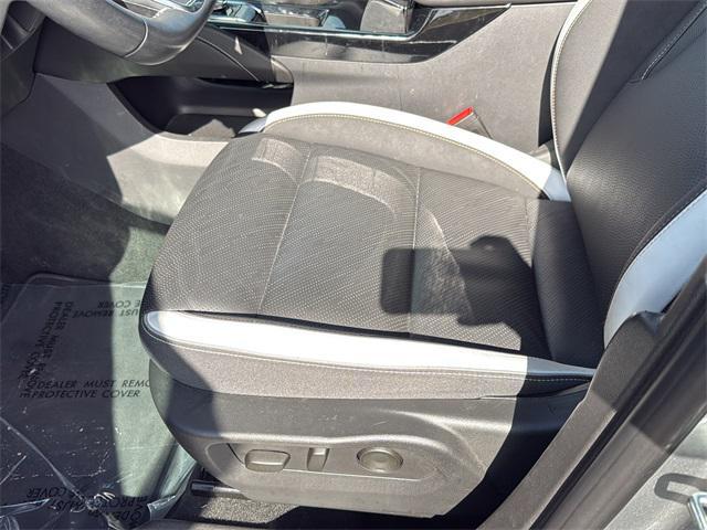 used 2024 Buick Envision car, priced at $27,986