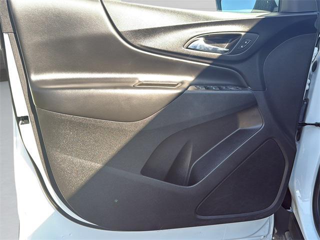 used 2023 Chevrolet Equinox car, priced at $19,281