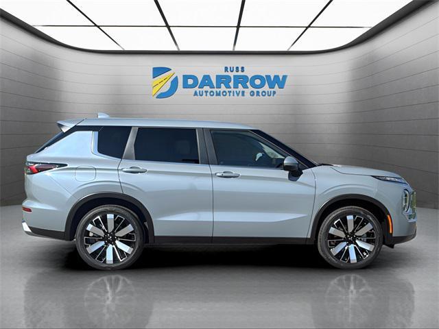 new 2025 Mitsubishi Outlander car, priced at $32,200
