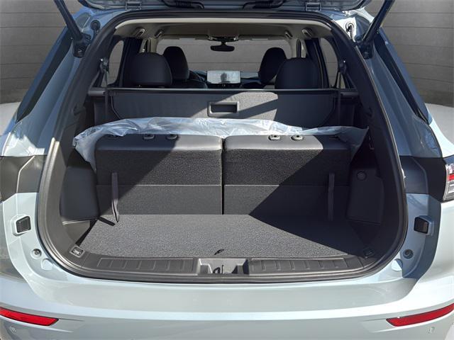 new 2025 Mitsubishi Outlander car, priced at $32,200