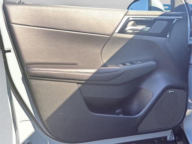 new 2025 Mitsubishi Outlander car, priced at $32,200