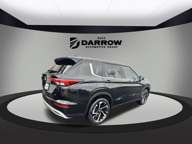 new 2024 Mitsubishi Outlander car, priced at $31,100