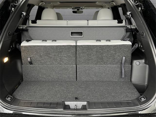 new 2025 Mitsubishi Outlander car, priced at $40,127