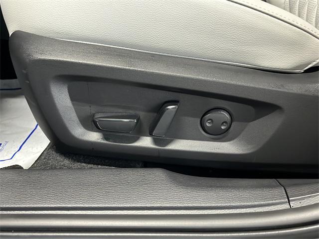 new 2025 Mitsubishi Outlander car, priced at $40,127