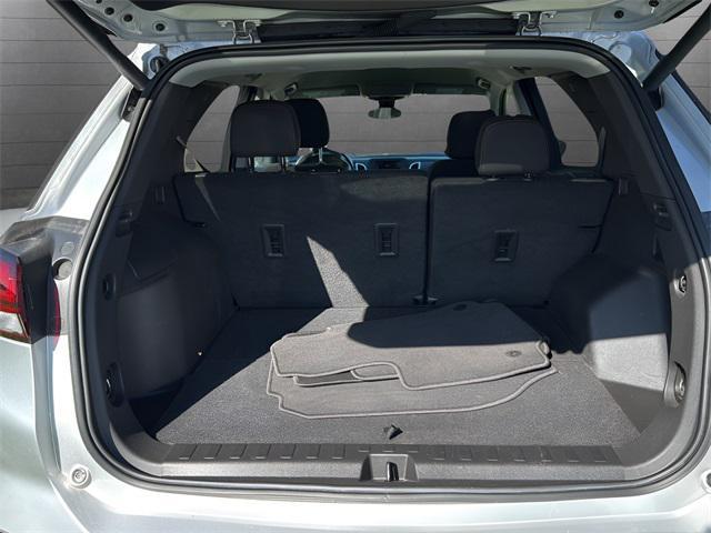 used 2022 Chevrolet Equinox car, priced at $17,400