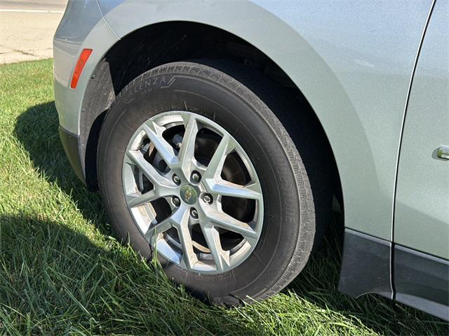 used 2022 Chevrolet Equinox car, priced at $17,400