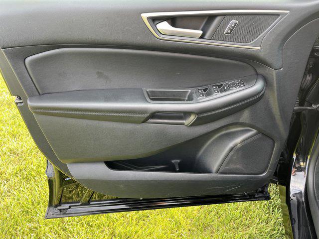 used 2022 Ford Edge car, priced at $20,651