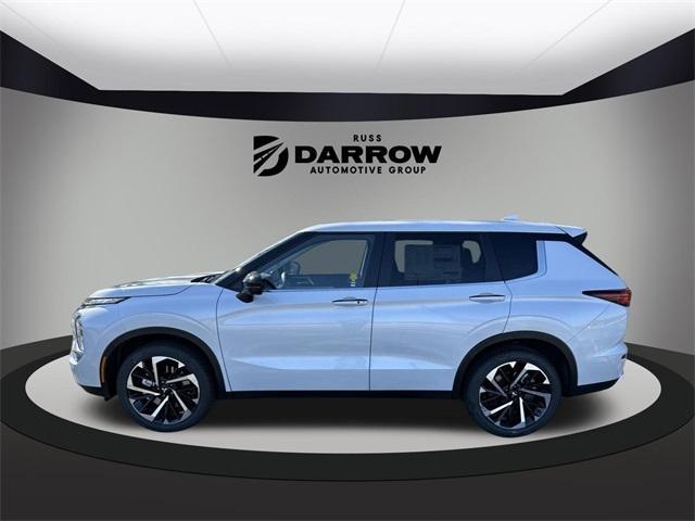 new 2024 Mitsubishi Outlander car, priced at $32,795