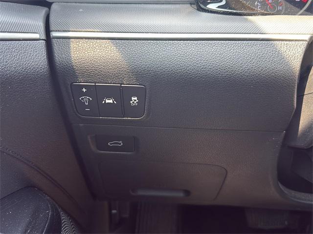 used 2022 Kia K5 car, priced at $17,656
