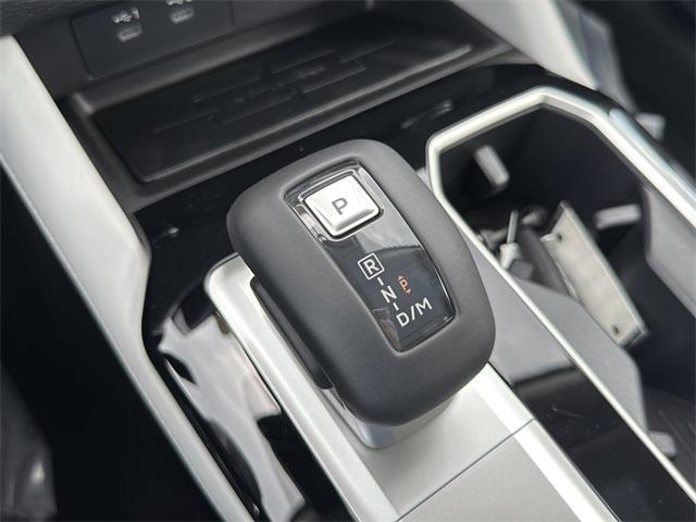 new 2025 Mitsubishi Outlander car, priced at $32,404