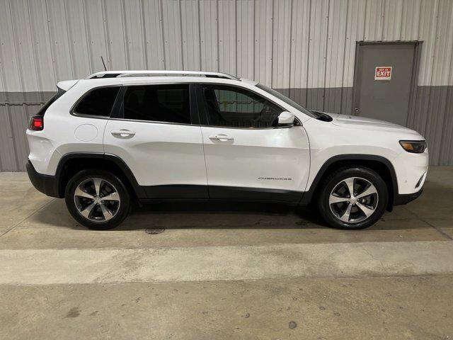 used 2019 Jeep Cherokee car, priced at $18,940