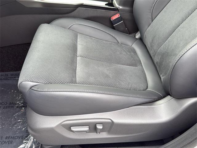 new 2025 Mitsubishi Eclipse Cross car, priced at $27,285