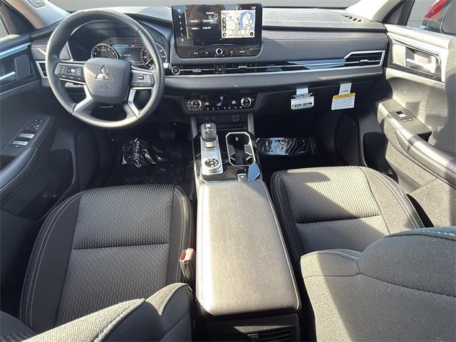 new 2025 Mitsubishi Outlander car, priced at $30,253