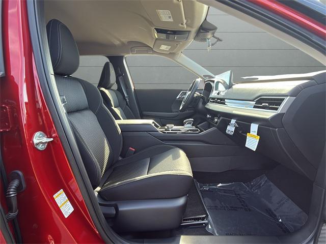 new 2025 Mitsubishi Outlander car, priced at $30,253