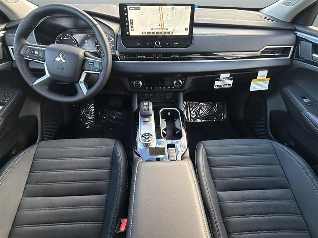 new 2025 Mitsubishi Outlander car, priced at $34,168