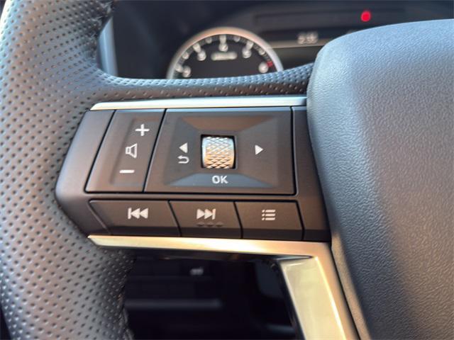 new 2025 Mitsubishi Outlander car, priced at $33,348